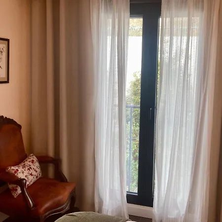 La Charola